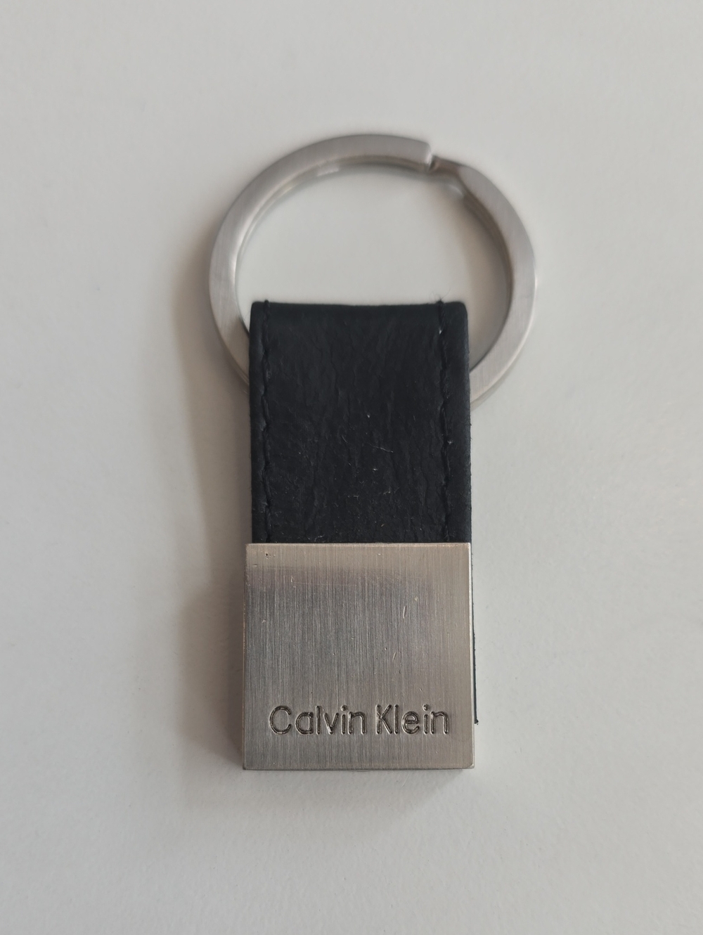VTG Calvin Klein Black Leather & Silver Keyring